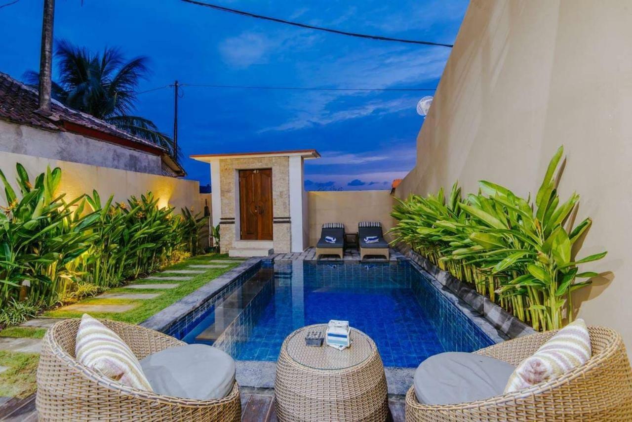 Secret Outlook Lembongan Villa Exterior photo