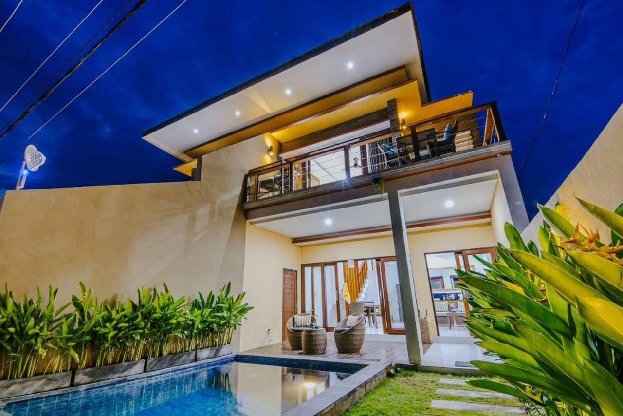 Secret Outlook Lembongan Villa Exterior photo