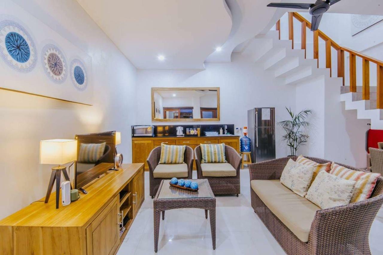 Secret Outlook Lembongan Villa Exterior photo